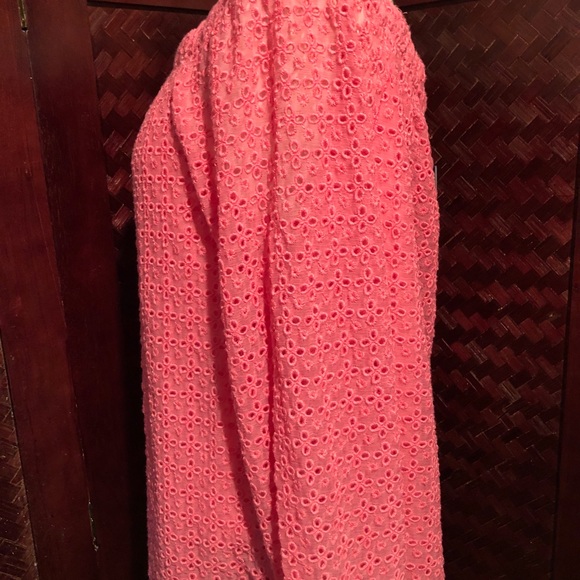 NWT Tommy Hilfiger Sz L Magenta Eyelet Off the Shoulder Top - Picture 7 of 9